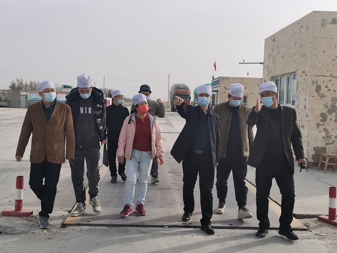 李林、樊治强一行到省ayx爱游戏集团基地督导调研安全生产、棉花储备工作